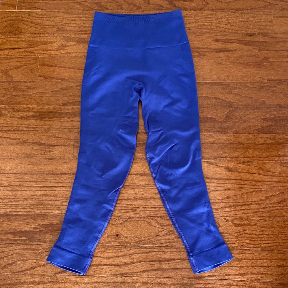 Lululemon Crop Blue Leggings